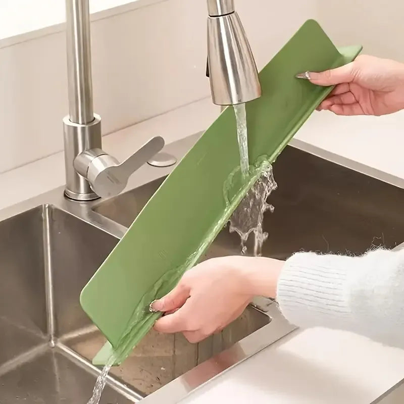 Silicone Sink Splash Guard – Keep Your Kitchen Dry